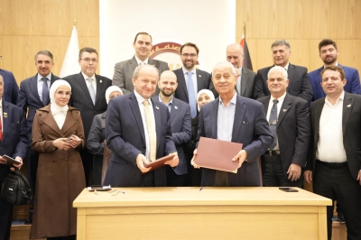 توقيع اتفاقية توأمة بين (صناعة عمان) و(صناعة دمشق وريفها)