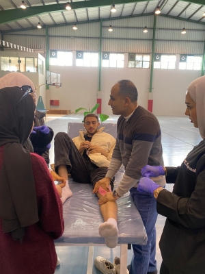 قسم العلاج الطبيعي في جامعة الزيتونة الأردنية ينفّذ نشاطًا خِدميًا وتوعويًا للطلبة الرياضيين