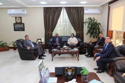 جامعة الزيتونة الأردنية تستقبل وفدًا رسميًا من كلية التمريض في جامعة بابل لتعزيز التعاون الأكاديمي