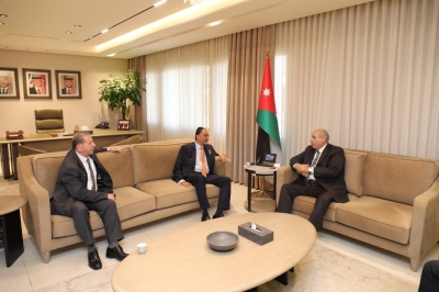 رئيس مجلس النواب يستقبل رئيس مجلس أمناء ورئيس جامعة عمّان العربية