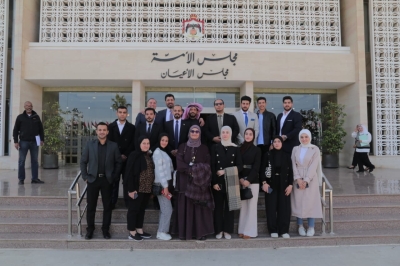 طلبة جامعة عمّان العربية في زيارة علمية إلى مجلس النواب لتعزيز الوعي الوطني