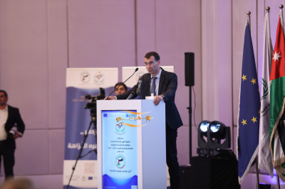 الأردن يطلق الاستراتيجية الوطنية للنزاهة ومكافحة الفساد لأربعة أعوام