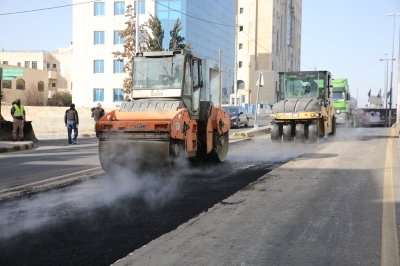 أمانة عمان : تعبيد 2.8 مليون متر مربع من الشوارع خلال 4 أشهر