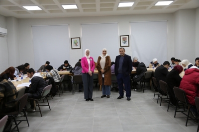 مسابقة قراءة باللغة الإنجليزية تعزّز مهارات الطلبة في كلية الآداب بجامعة الزيتونة الأردنية