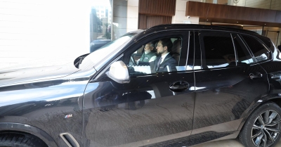 ولي العهد يعقد لقاء مع رئيس الوزراء الهندي ويزوران متحف الأردن - صور