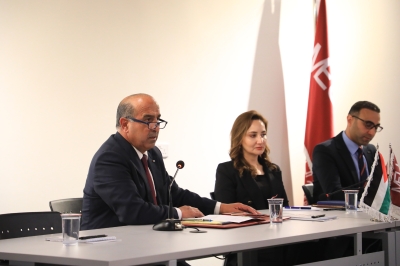 أمين عام وزارة الخارجية الفايز يحاور طلبة إعلام الشرق الأوسط حول الدبلوماسية الأردنية وإدارة الملفات الخارجية