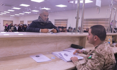 الجيش يبدأ بإجراء الفحوصات الطبية للمكلفين بخدمة العلم - صور