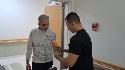 الجيش يبدأ بإجراء الفحوصات الطبية للمكلفين بخدمة العلم - صور