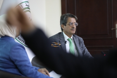 وزير الشباب يشارك في جلسة حوارية حول الشباب والعمل التطوعي في جامعة الزيتونة الاردنية