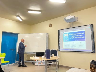 جامعة عمان العربية تنظم ورشة تدريبية بعنوان 