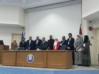 طلبة صيدلة (عمان العربية) يقدّمون مشاريع رائدة في اليوم العلمي لمجتمع IEEE/EMBS