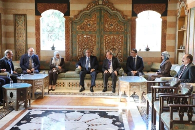 رئيس مجلس النواب يرعى اعمال مؤتمر المسؤولية القانونية لاستخدام تقنيات الذكاء الاصطناعي في مجال الرعاية الصحية في (عمان العربية)