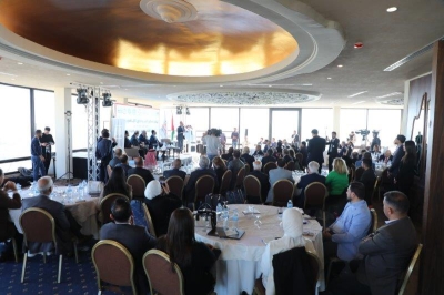 رئيس مجلس النواب يرعى اعمال مؤتمر المسؤولية القانونية لاستخدام تقنيات الذكاء الاصطناعي في مجال الرعاية الصحية في (عمان العربية)