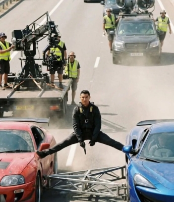 حقيقة صور رونالدو بموقع تصوير (Fast & Furious) التي أشعلت مواقع التواصل
