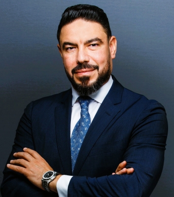 اول عربي يشغل منصب رئيس تنفيذي لشركة كورية عالمية في الشرق الأوسط وافريقيا