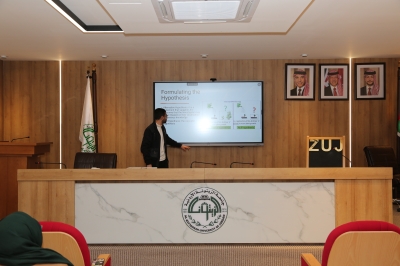 كلية الصيدلة في جامعة الزيتونة الأردنية تنظّم محاضرة علمية حول منهجية البحث والنشر العلمي