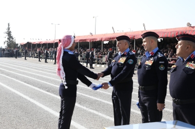 تخريج دفعة جديدة من كتائب الشرطة المستجدين - صور