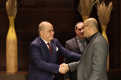 التطبيقية للصناعات البلاستيكية تكرم رئيس مجلس إدارتها رضوان خطاب