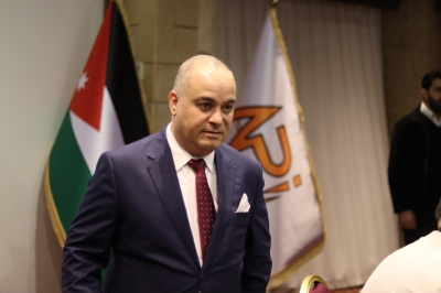 التطبيقية للصناعات البلاستيكية تكرم رئيس مجلس إدارتها رضوان خطاب