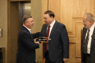 العربيات وحماد نسايب