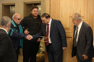 العربيات وحماد نسايب