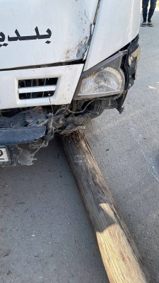 تدهور ضاغطة نفايات يتسبب بأضرار مادية في مادبا - صور