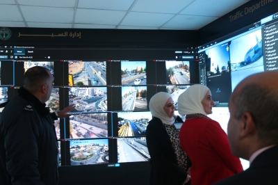 جامعة عمان العربية وإدارة السير: شراكة أكاديمية تنطلق من أروقة المرور نحو آفاق البحث العلمي