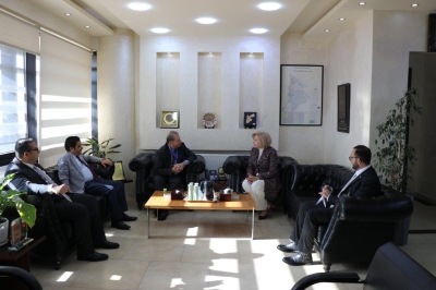 الدكتورة هيفاء النجار تحاضر في جامعة عمّان العربية حول دور الأسرة والتعليم في تمكين المرأة - صور