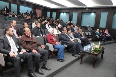 الدكتورة هيفاء النجار تحاضر في جامعة عمّان العربية حول دور الأسرة والتعليم في تمكين المرأة - صور