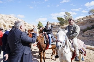 حجازين والبريزات يتفقدان الموقع الأثري في البترا ويراقبان سير الحركة السياحية