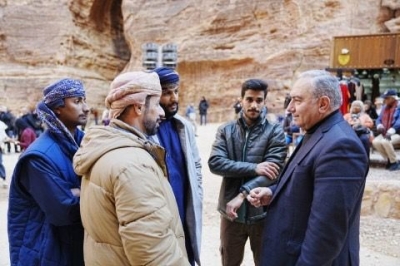 حجازين والبريزات يتفقدان الموقع الأثري في البترا ويراقبان سير الحركة السياحية