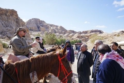 حجازين والبريزات يتفقدان الموقع الأثري في البترا ويراقبان سير الحركة السياحية