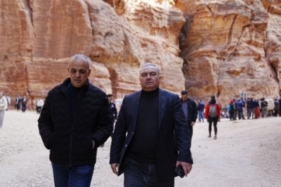 حجازين والبريزات يتفقدان الموقع الأثري في البترا ويراقبان سير الحركة السياحية