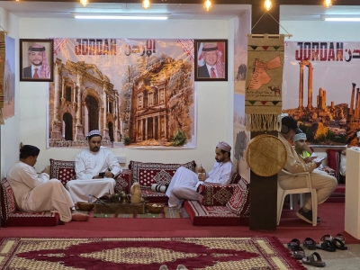 نادي الجالية الأردنية في سلطنة عُمان  يشارك في مهرجان مسقط