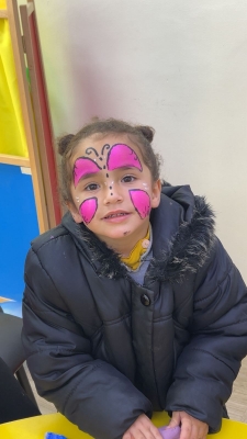 كلية التمريض في جامعة الزيتونة تنفذ فعاليتين صحيتين للأطفال ذوي الإعاقة وأهاليهم