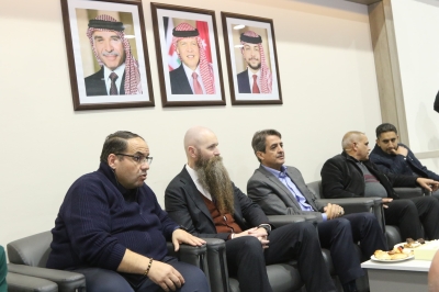 السفير الاميركي معجب بتطور الكراتيه في الاردن - صور