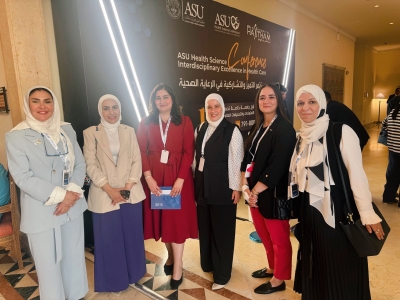 كلية الصيدلة في جامعة عمان العربية تشارك في مؤتمر العلوم الصحية التطبيقية   ببحوث علمية نوعيةAHSC 2025