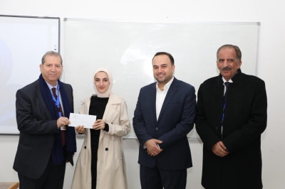 كلية الهندسة في جامعة عمان العربية تكرم طلبتها الأوائل