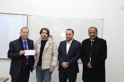 كلية الهندسة في جامعة عمان العربية تكرم طلبتها الأوائل