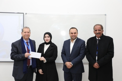 كلية الهندسة في جامعة عمان العربية تكرم طلبتها الأوائل