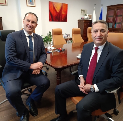 وزير التعليم والرياضة المالطي يستقبل السفير أبو رمان ويبحثان تعزيز التعاون الثنائي