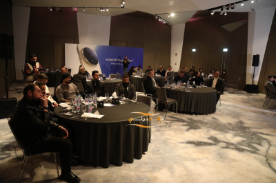 علامة HONOR  تعلن الإطلاق الرسمي لهاتف HONOR MAGIC8 PRO بعد النجاح اللافت للطلبات المسبقة في المنطقة