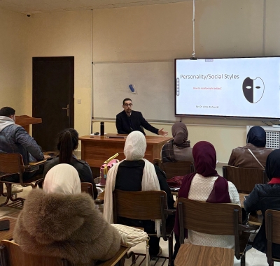 صيدلة (عمان العربية) تنظم ورشة تفاعلية حول أنماط الشخصية وتعزيز مهارات التواصل