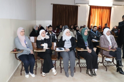 كلية العلوم الطبية في عمان العربية تفتح آفاق الابتكار في الجينات والخلايا الجذعية