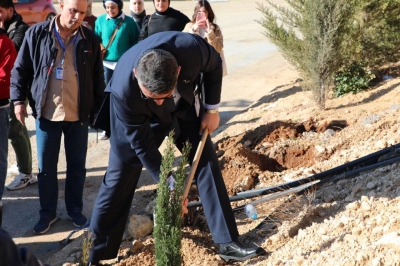 جامعة عمان العربية تنظم فعالية يوم الشجرة بالتعاون مع وزارة الزراعة وأمانة عمّان الكبرى