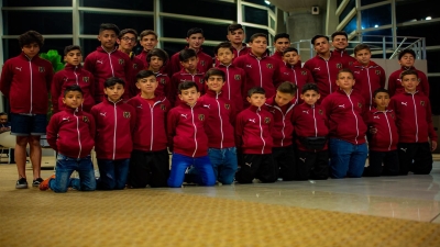 أنس عياش موهبة كروية  ولدت في ملاعب السلط وصقلت في برشلونة