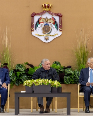 الملك يؤكد ضرورة تطوير البنية التحتية والطرق في إربد