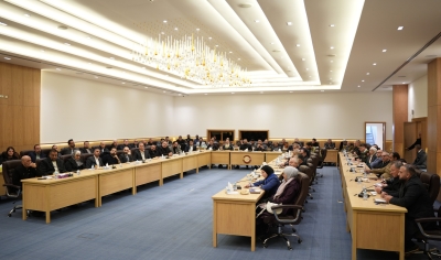 (صناعة عمان) تبحث تعزيز تواجد المنتجات الوطنية في أسواق (الاستهلاكية العسكرية)