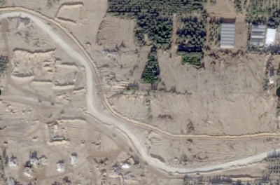 إسرائيل تحفر خندقا دفاعيا على 