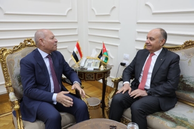 السفير العضايلة يلتقي محافظ القاهرة ويبحثان التعاون في المجال الحضري والإدارة المحلية